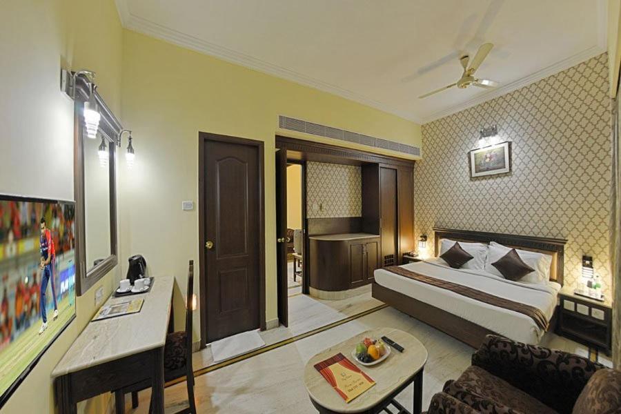 Raj Palace Hotel Chennai