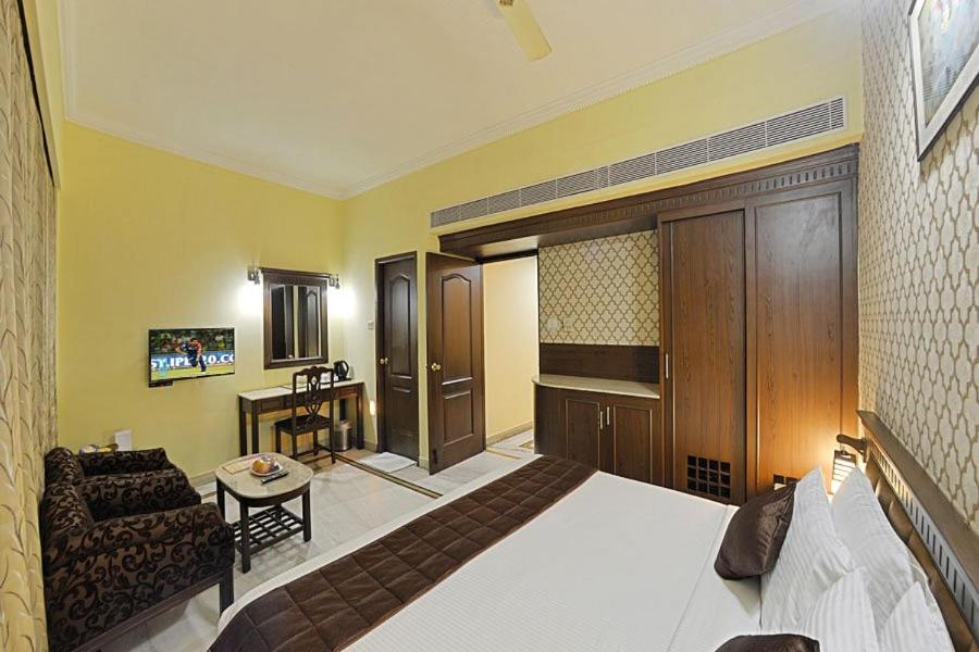Hotel Raj Palace Chennai